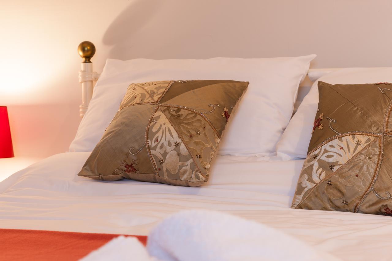 The Crown At Whitchurch Ross-on-Wye Екстериор снимка