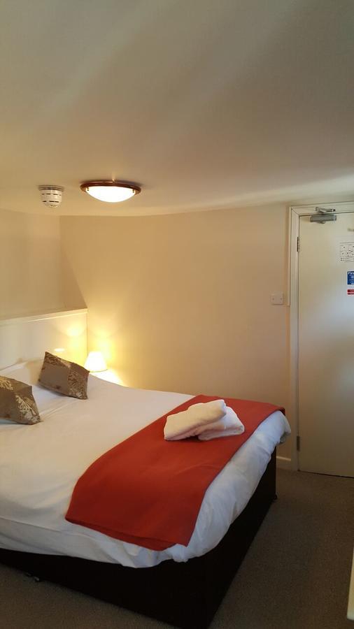The Crown At Whitchurch Ross-on-Wye Екстериор снимка